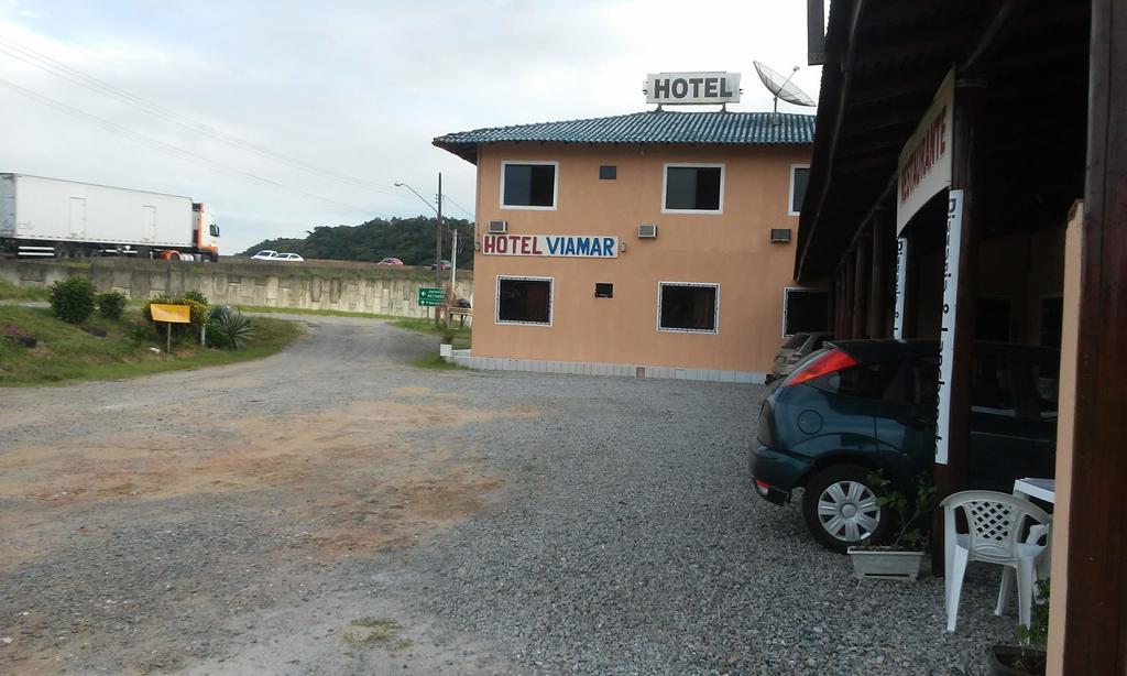 Hotel E Pousada Via Mar Itapocu Exteriér fotografie